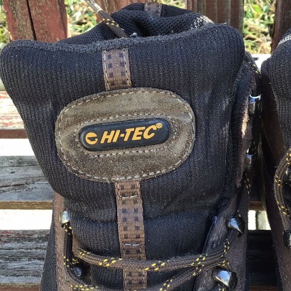 Hi Tec 🥾 boots - Picture 3 of 8